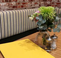 Zeea's Eatery - Brickworks - Accommodation Batemans Bay