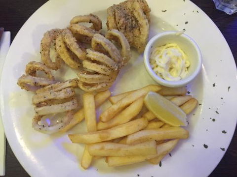 Highbury Hotel Bistro - Accommodation Batemans Bay 0