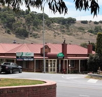 Mount Compass Tavern - Accommodation Batemans Bay