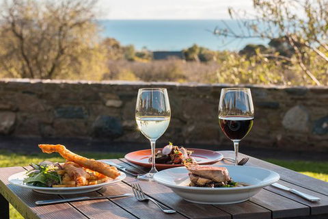 The Victory Hotel - Accommodation Batemans Bay 0