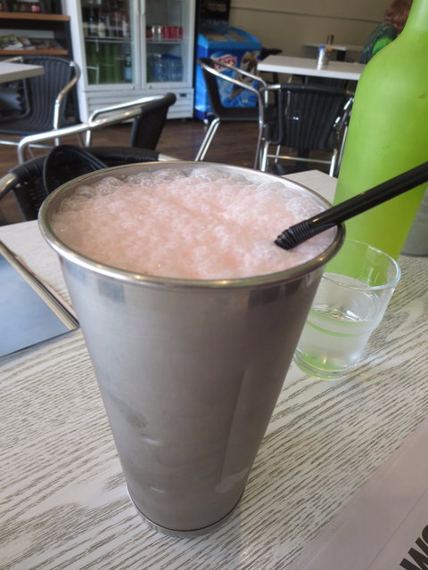 Cafe Lime & Gourmet Foodstore - Accommodation Batemans Bay 6