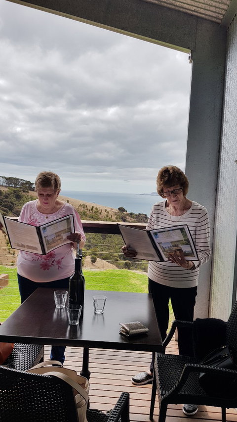 Dudley Wines - Accommodation Batemans Bay 4