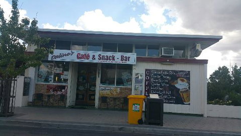 Daline's Cafe & Snackbar - Accommodation Batemans Bay 0