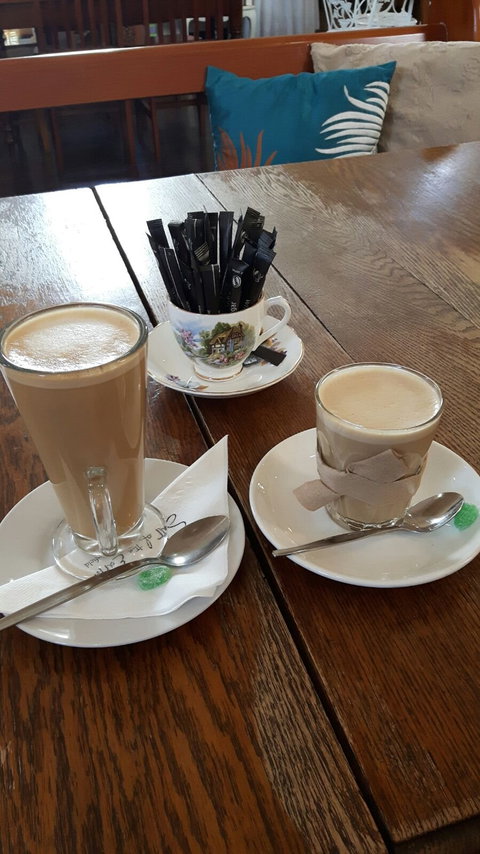 Salt Of The Earth Cafe And Gallery - Accommodation Batemans Bay 6