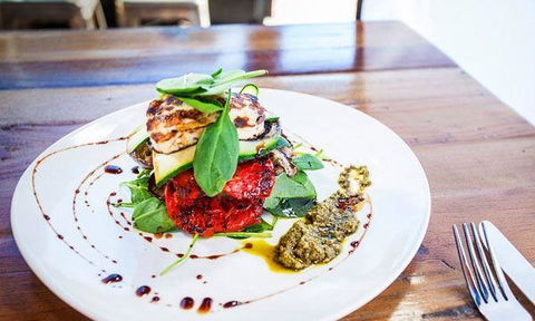 Quay Street Cafe & Bar - Accommodation Batemans Bay 9