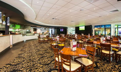 Forest Lake Tavern - Accommodation Batemans Bay 0