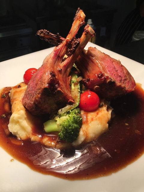 Palms Restaurant - Accommodation Batemans Bay 6