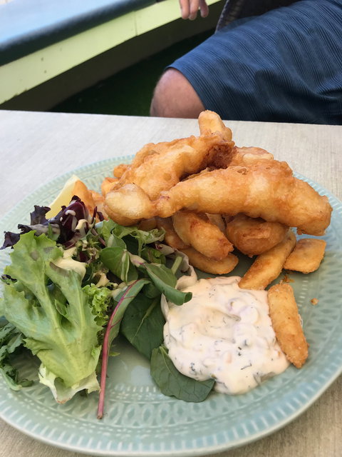 Cabana Bar & Kitchen - Accommodation Batemans Bay 1