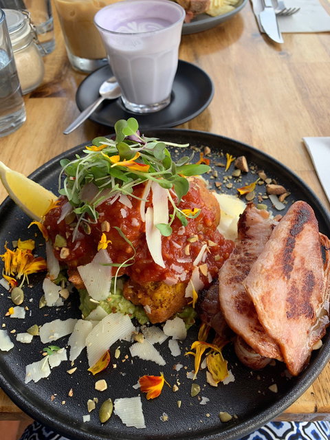 Little Black Pug Cafe - Accommodation Batemans Bay 3