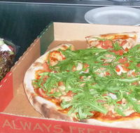Santini Pizza e Cucina - Accommodation Batemans Bay