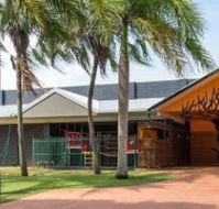 The Grove - Accommodation Batemans Bay