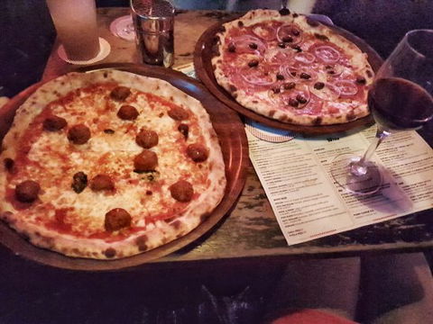 Frankie's Pizza - Accommodation Batemans Bay 0