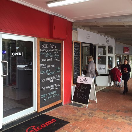 Fox And Hound Espresso - Accommodation Batemans Bay 0