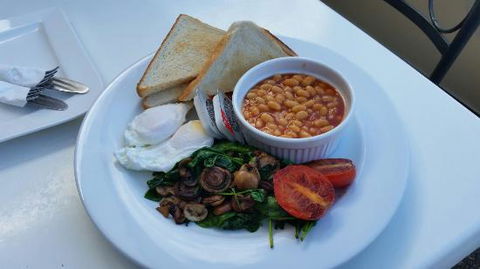Bean In - Accommodation Batemans Bay 0
