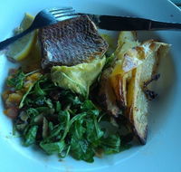 Dining at OReillys - Accommodation Batemans Bay