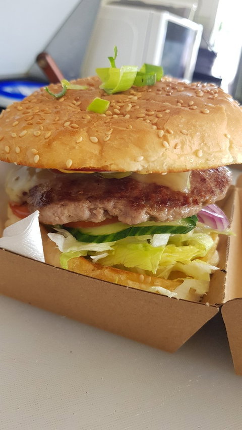HK's Food Shed - Accommodation Batemans Bay 4