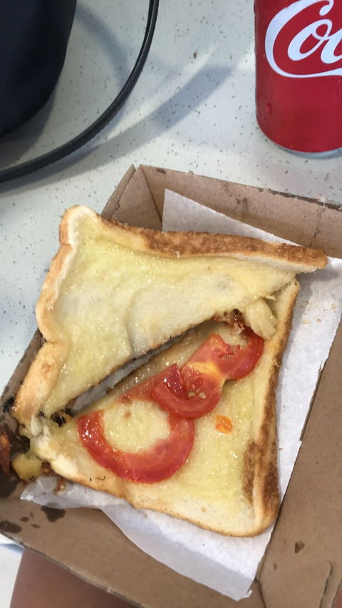 Whitsunday Coast Airport Cafe - Accommodation Batemans Bay 4