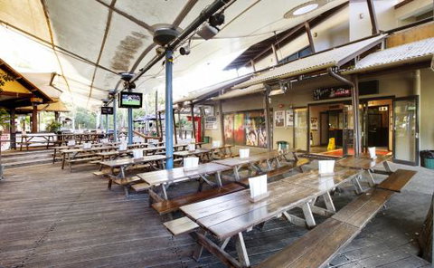 Magnums - Accommodation Batemans Bay 0