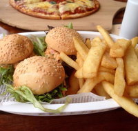 Restaurant Central Hotel - Accommodation Batemans Bay