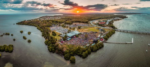 Sandstone Point Hotel - Accommodation Batemans Bay 0