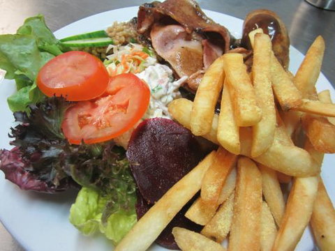 Texas Treats - Accommodation Batemans Bay 0