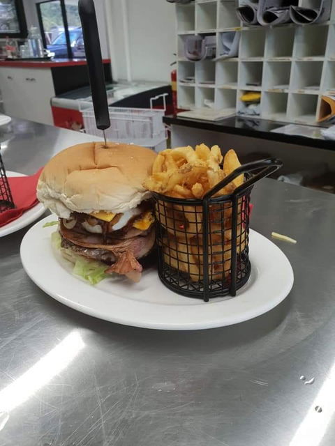 Zarby's Cafe - Accommodation Batemans Bay 2