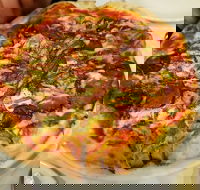 Mercadante Woodfired Pizzeria - Accommodation Batemans Bay