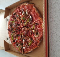 Top Of The Town Pizza - Accommodation Batemans Bay