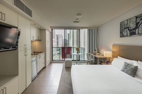 Fraser Place Melbourne - Accommodation Batemans Bay 4