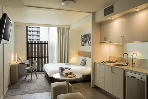 Fraser Place Melbourne - Accommodation Batemans Bay 6
