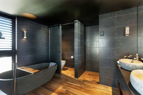 Macq 01 Hotel - Accommodation Batemans Bay 4
