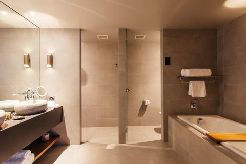 Macq 01 Hotel - Accommodation Batemans Bay 5