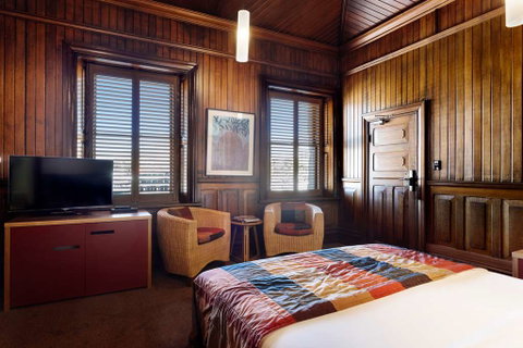 The Henry Jones Art Hotel - Accommodation Batemans Bay 5