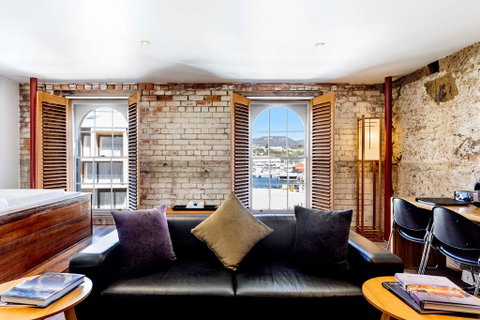 The Henry Jones Art Hotel - Accommodation Batemans Bay 10