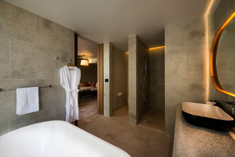 Crowne Plaza Hobart - Accommodation Batemans Bay 7