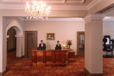 Hadley's Orient Hotel - Accommodation Batemans Bay 1