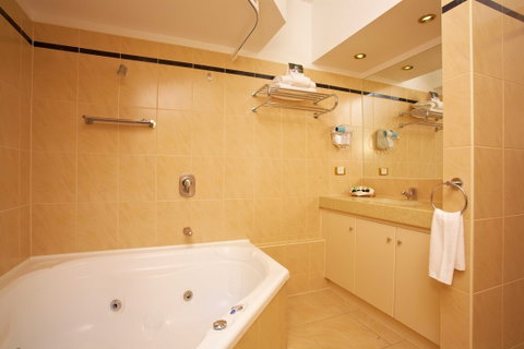 Quest Savoy - Accommodation Batemans Bay 8