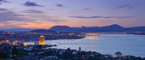 Wrest Point Hotel & Casino - Accommodation Batemans Bay 1