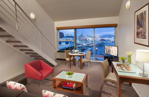 Somerset on the Pier - Accommodation Batemans Bay 13