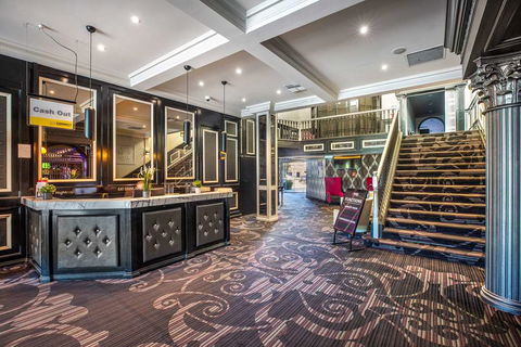Skyways Hotel - Accommodation Batemans Bay 0
