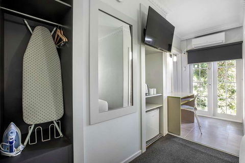 Skyways Hotel - Accommodation Batemans Bay 5