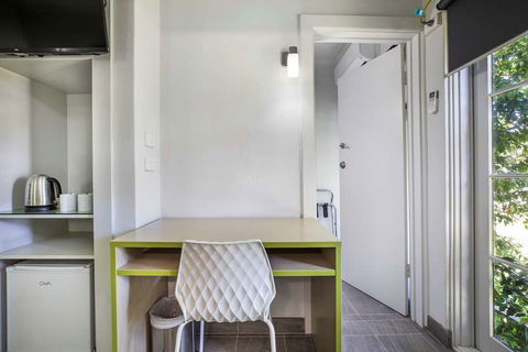 Skyways Hotel - Accommodation Batemans Bay 6