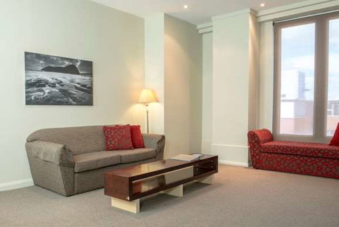 Mantra One Sandy Bay Road - Accommodation Batemans Bay 3