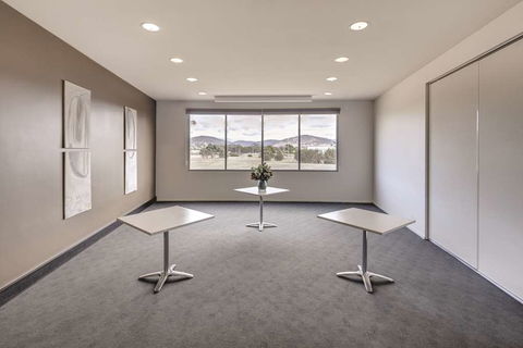 Travelodge Hobart Airport - Accommodation Batemans Bay 12