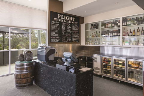 Travelodge Hobart Airport - Accommodation Batemans Bay 14