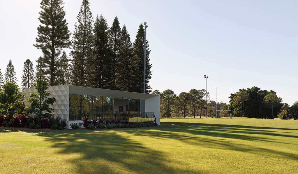 Ashmore City QLD Accommodation Batemans Bay