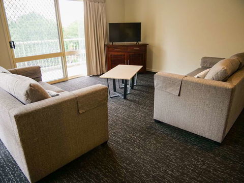 Nightcap At Hinterland Hotel - Accommodation Batemans Bay 1