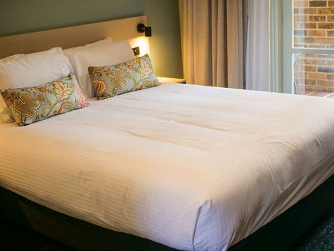 Nightcap At Hinterland Hotel - Accommodation Batemans Bay 6
