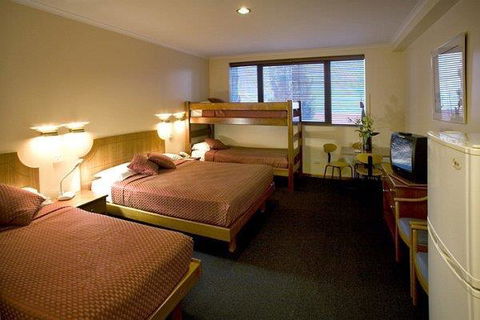 Capital Executive Apt Hotel Canberra - Accommodation Batemans Bay 2