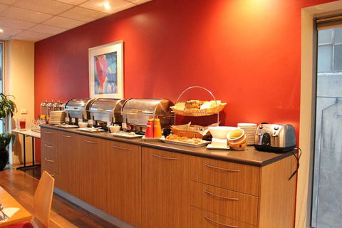YEHS Hotel Melbourne CBD - Accommodation Batemans Bay 14